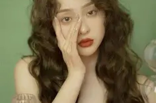 田栩宁再曝出轨丑闻！网红九成美放出实锤粉丝求锤得锤